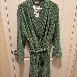 Ted Baker of London Wave Geo Bath Robe Color: Sage Size: Medium